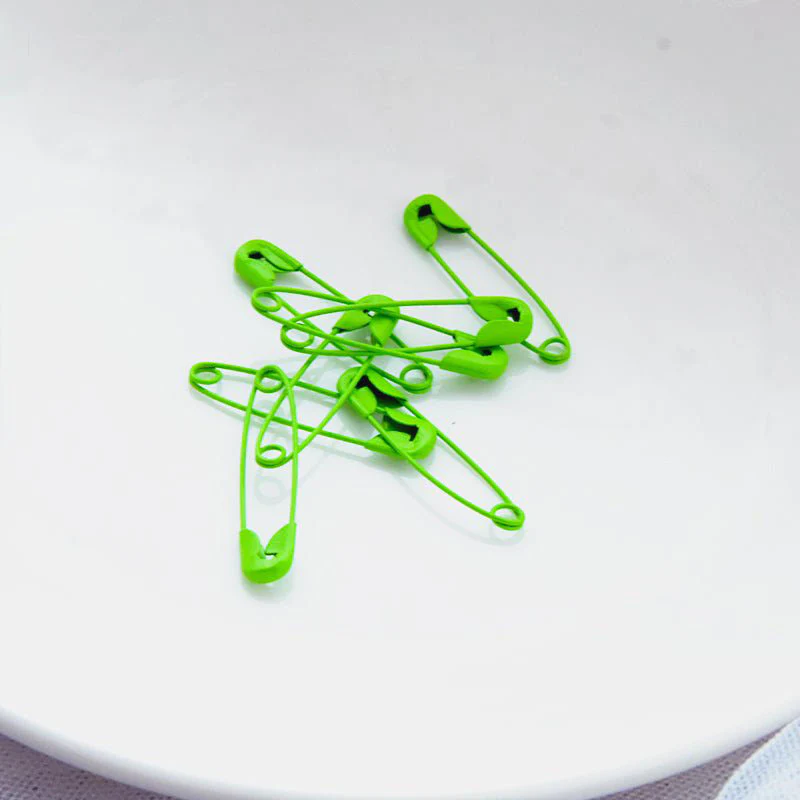 Candy Color Ita Bag Safety Pins - 8 Pcs - Image 15