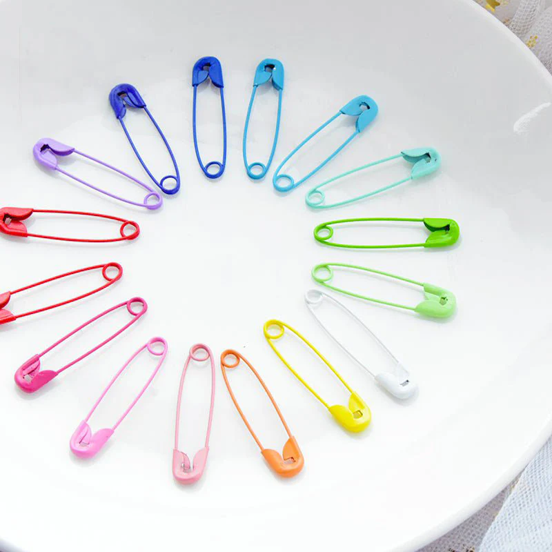 Candy Color Ita Bag Safety Pins - 8 Pcs - Image 25