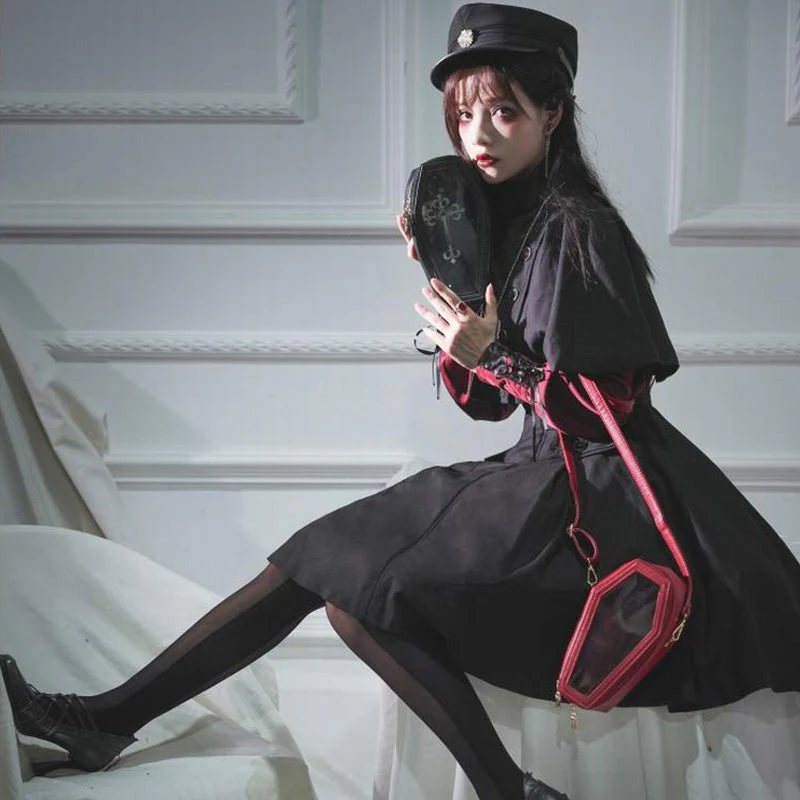 Lolita Coffin Ita Bag - Image 5