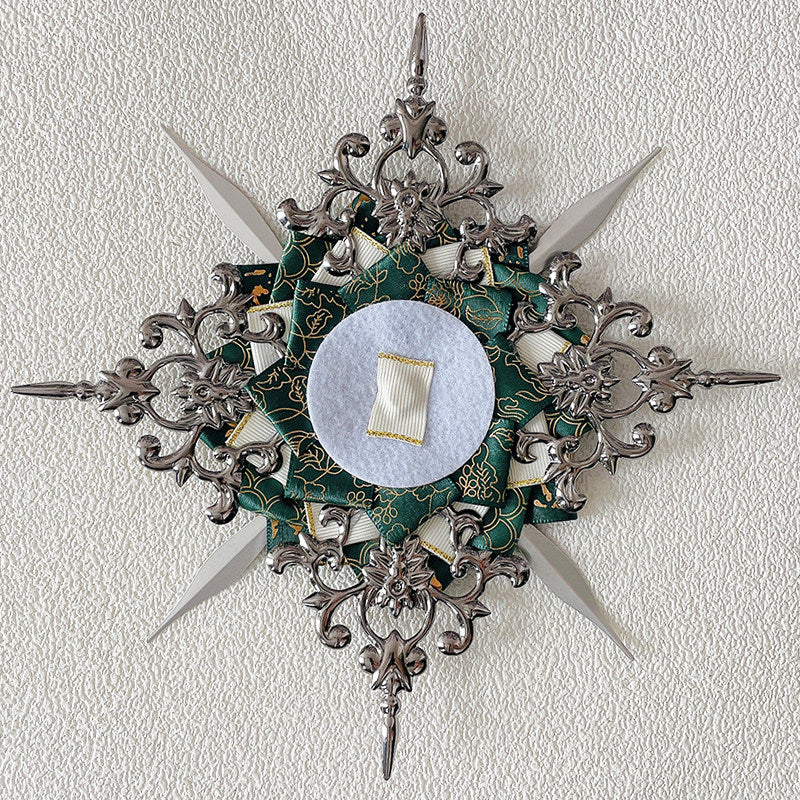Gorgeous Vintage Rosette Holder for 55-75mm Badges - Image 6