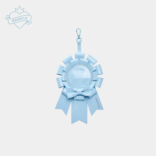 BERRYQ Ita Bag Accessories Pin Display Badge - Image 10