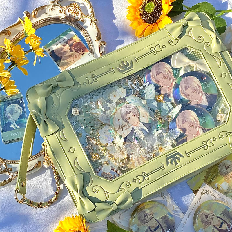 Retro Picture Frame Embossing Tote Bag - Image 9